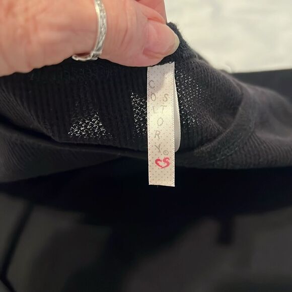 Colorstory black size L ribbed long sleeve button detail tshirt EUC runs small - Picture 4 of 12